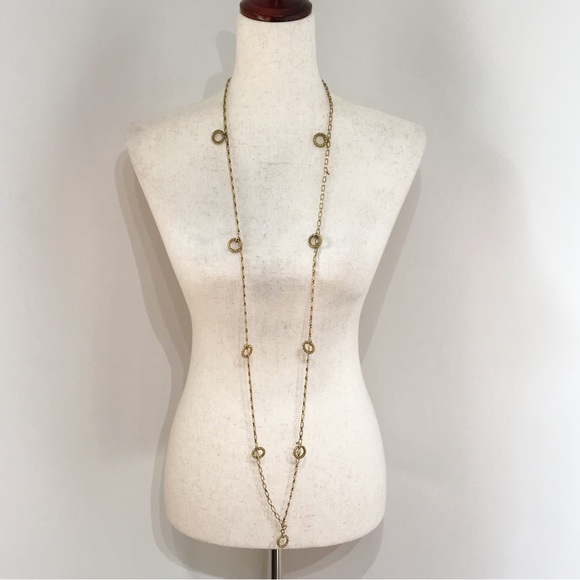Edwardian Embellished Gold Tone Chain With Filigree Cutout Ring Opera Length 54" - Picture 7 of 14
